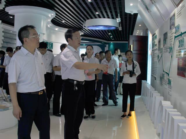 梁山縣委常委、組織部部長(zhǎng)王建一行蒞臨天意機(jī)械調(diào)研