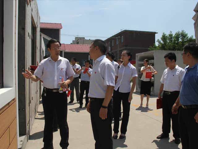 梁山縣委常委、組織部部長(zhǎng)王建一行蒞臨天意機(jī)械調(diào)研